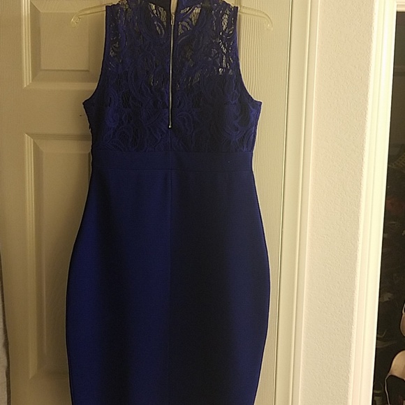 Dress - Picture 2 of 3